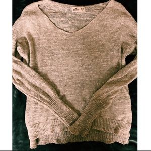 Hollister Cream Sweater🌸